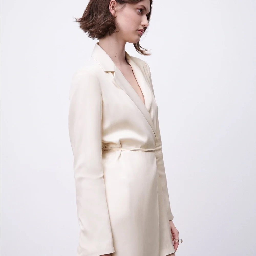 formal dress shirt Men's White | Classic Fit Cotton Shirt | Single/Double Cuff | Savile Row >Eveninggowns Size:S-L good for daily wear The Satin Slip Dress